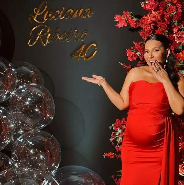 Luciana Ribeiro comemora sua estreia nos 40 anos