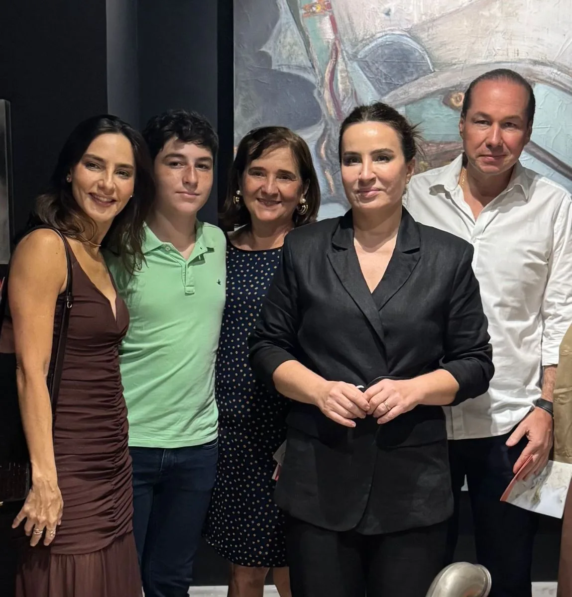 Cristina Vasconcelos realiza sua primeira exposição individual na Cave