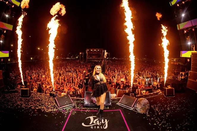 Baú da Taty Girl reúne grandes nomes do forró em Fortaleza