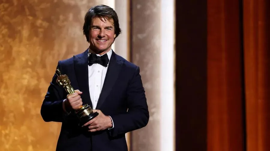 Tom Cruise é homenageado em Hollywood e celebra conquista inédita na carreira