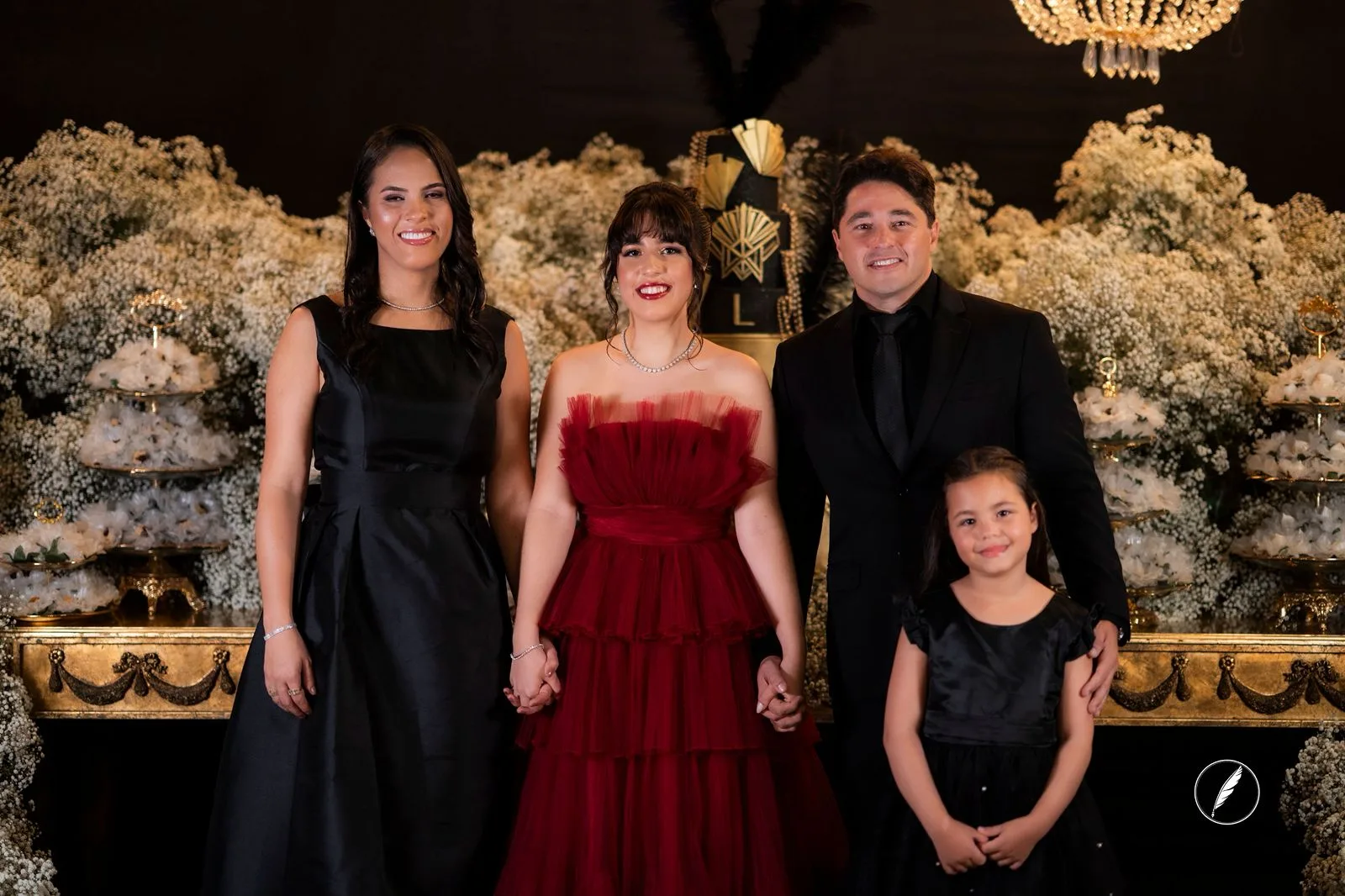 Artemio Andrade e Synthia Quirino festejam os 18 anos de Lethycia no Palatium Hall