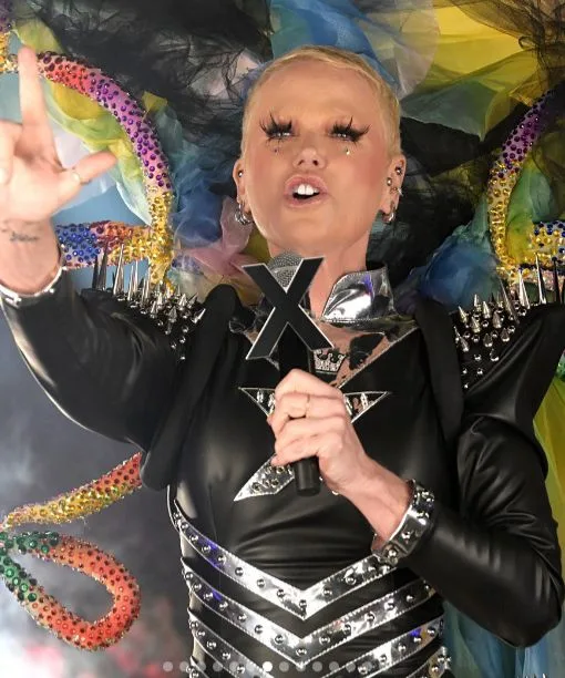 Xuxa anuncia start da última turnê da carreira