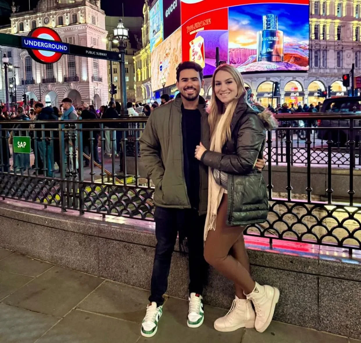 Marianna Landim dá start nas férias em Londres
