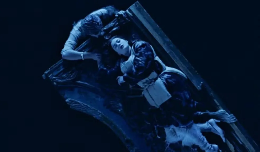 Cena polêmica de Titanic volta a viralizar após Temperatura Máxima: “Não me conformo”