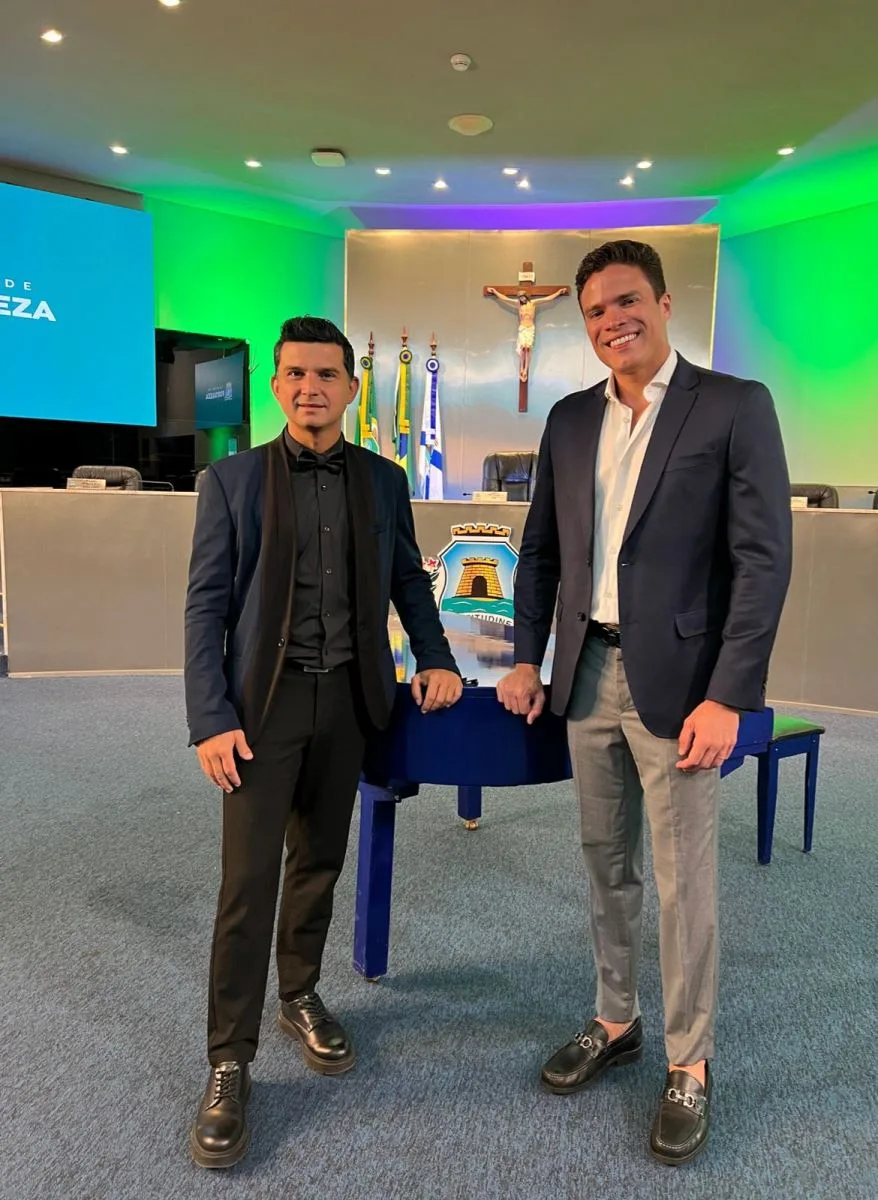 Paulo Rodrigo e Marcos Lessa gravam nova versão do Hino de Fortaleza