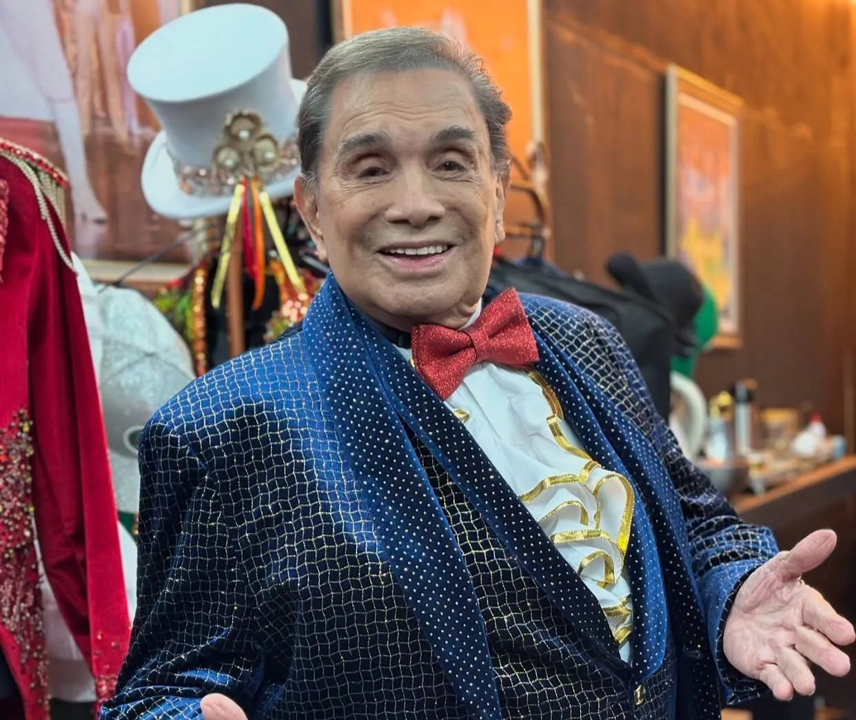 Aos 89 anos, Dedé Santana é internado em Goiânia após mal-estar