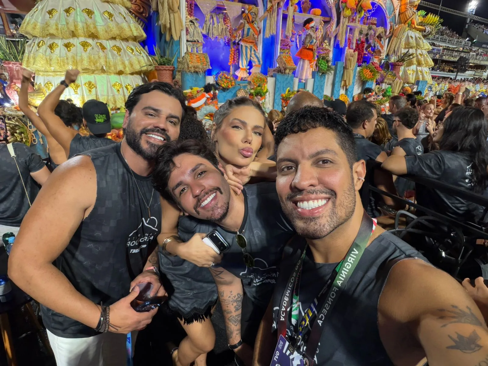 Armando Araújo encerra o Carnaval com estilo no Desfile das Campeãs 2026