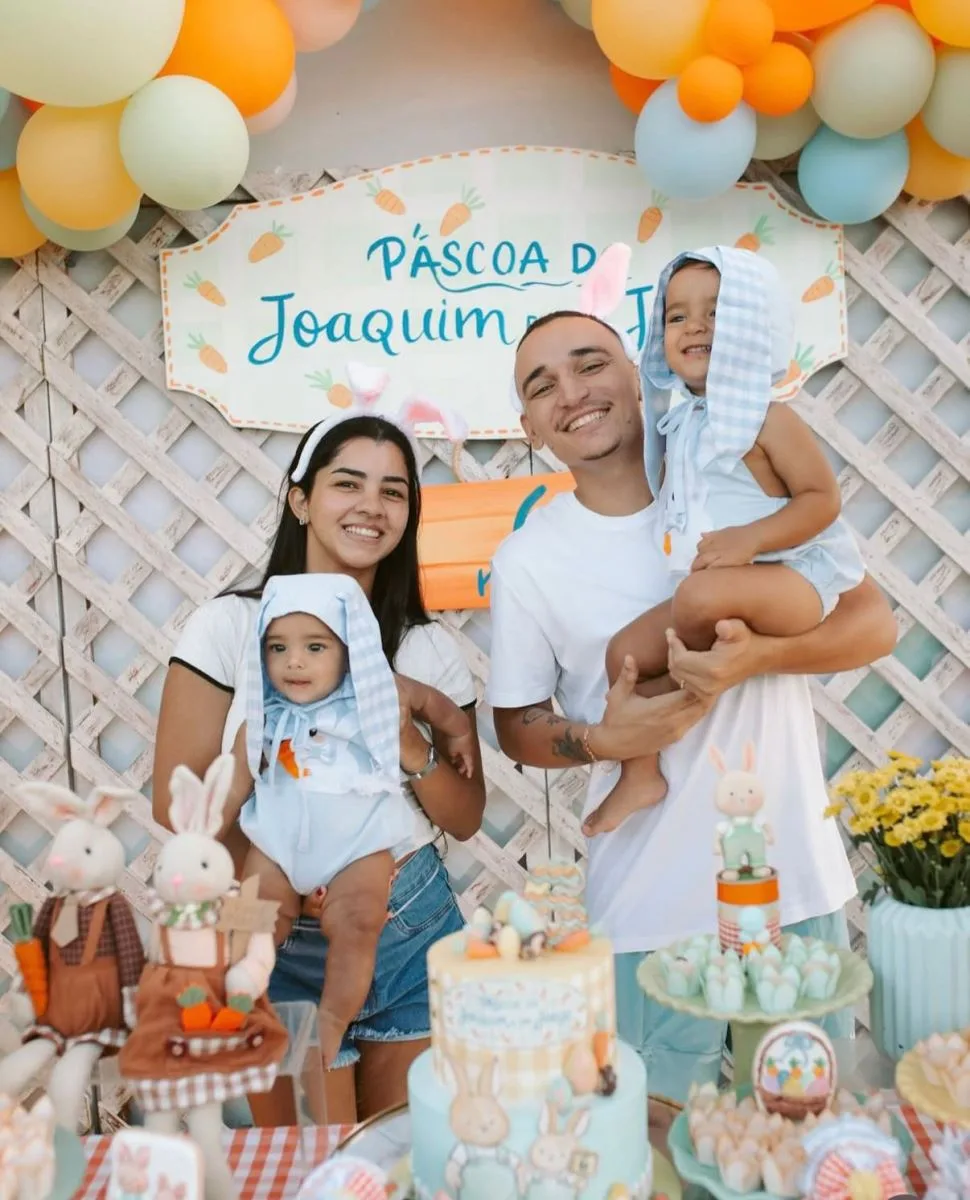 João Gomes e Ary Mirelle celebram seis meses de Joaquim