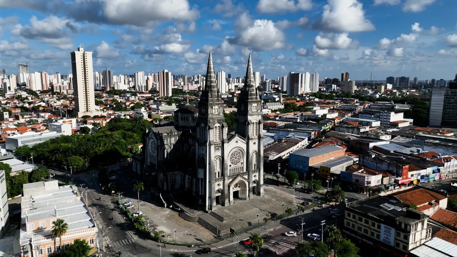 Fé e devoção tomam conta do documentário sobre os 300 anos de Fortaleza