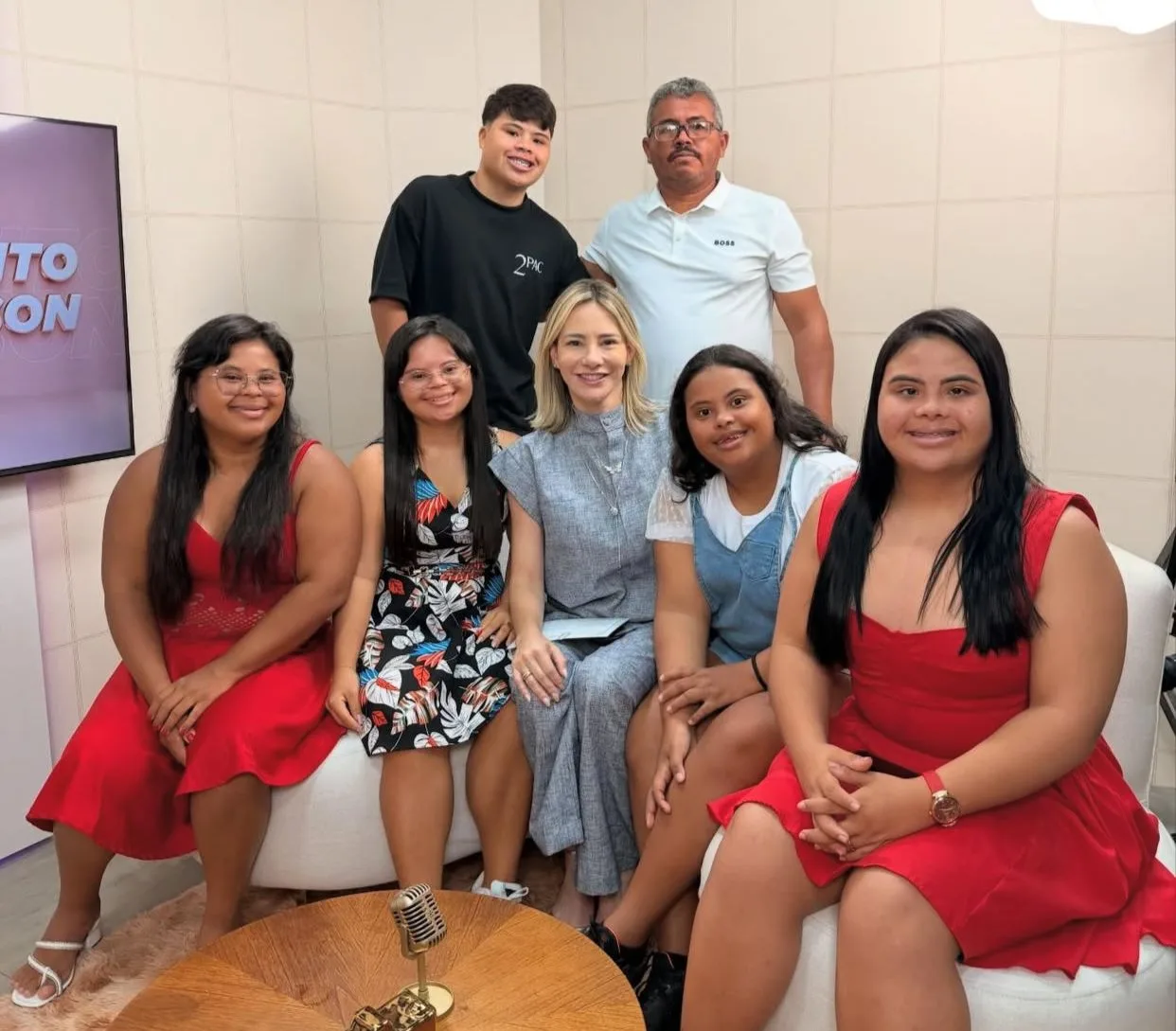 Gaída Dias entrevista Familia Felix no Momento Frisson