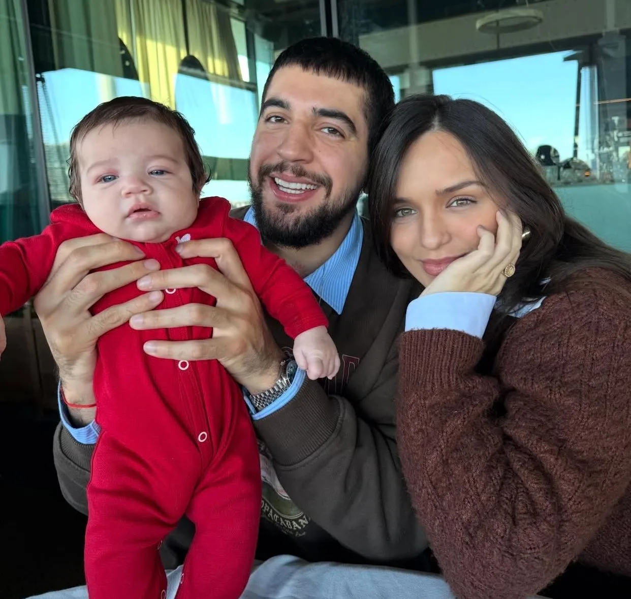 Nattan encanta a web com homenagem de aniversário para Rafa Kalimann