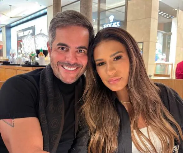 Simone Mendes e Kaká Diniz brindam 13 anos de casamento