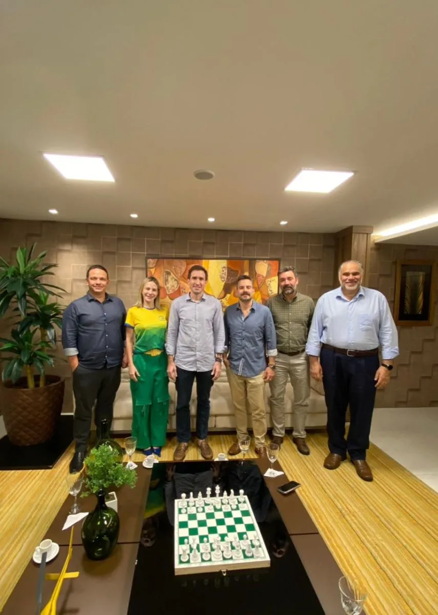 Luiz Fernando Bittencourt destaca novo momento da Fecomércio Ceará em visita ao Grupo Cidade