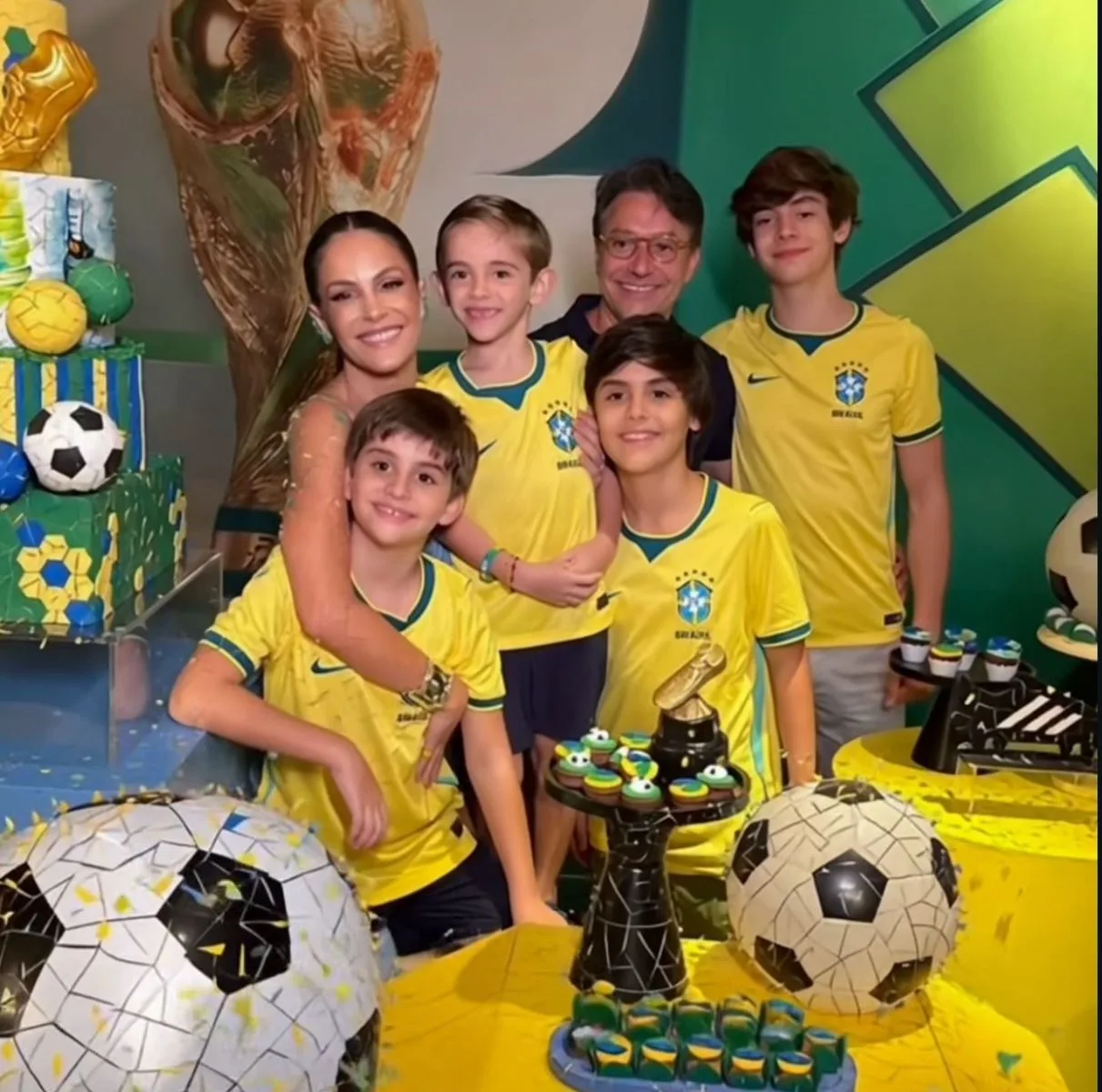 Mariana Mota e Francisco Marinho festejam os sete anos do filho, Rafael