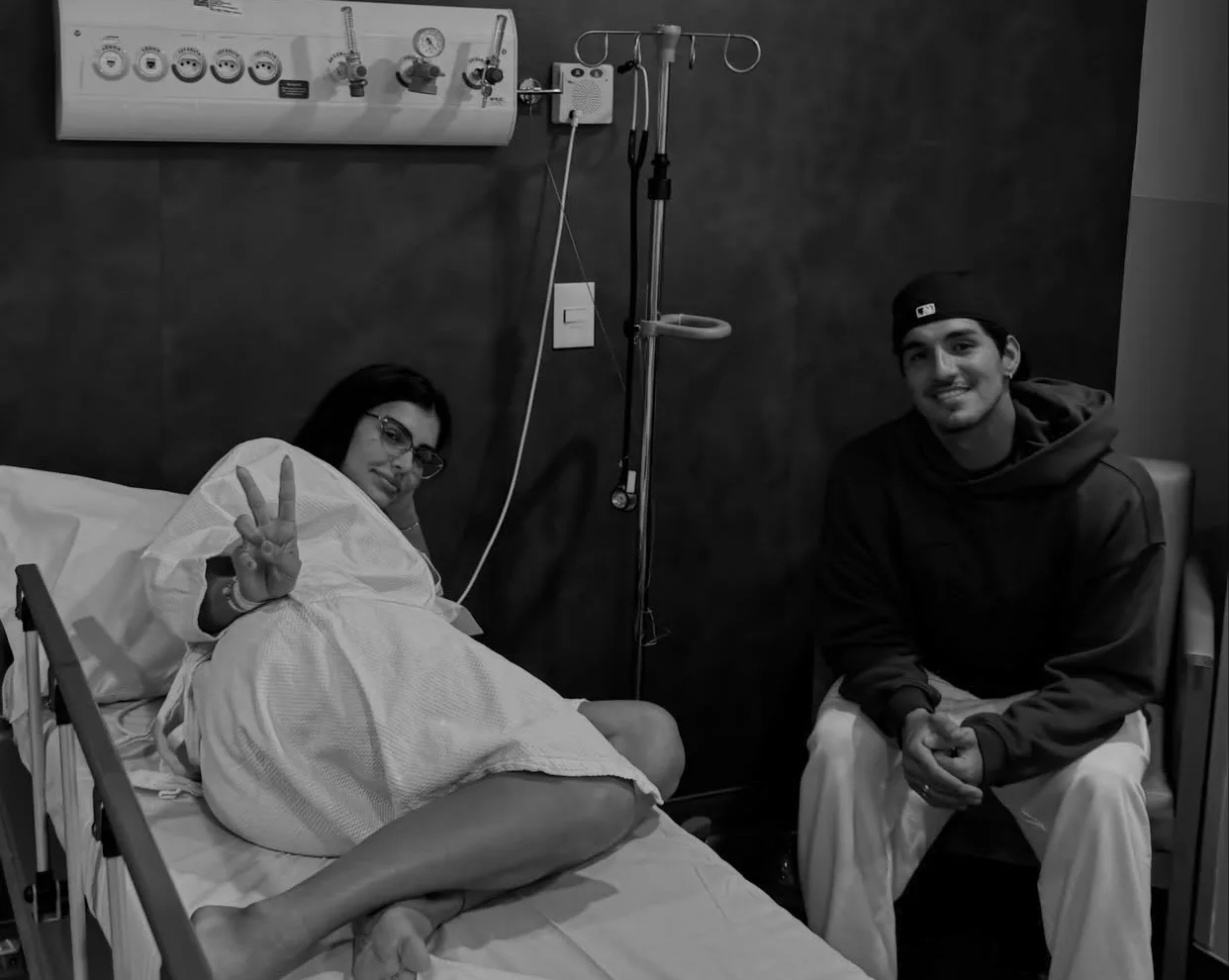 Isabella Arantes fala pela primeira vez sobre a perda do bebê que esperava com Gabriel Medina