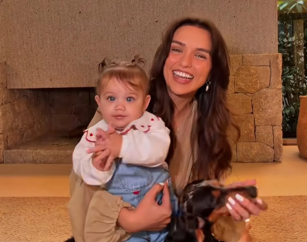 Rafa Kalimann comemora os oito meses da filha Zuza