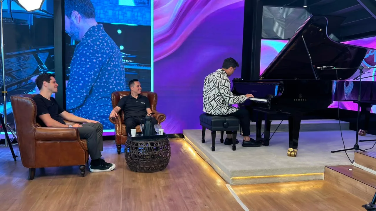Pianista Paulo Rodrigo participa de podcast em São Paulo