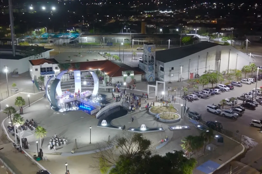 Maracanaú entrega nova Praça Durval Tomaz de Souza