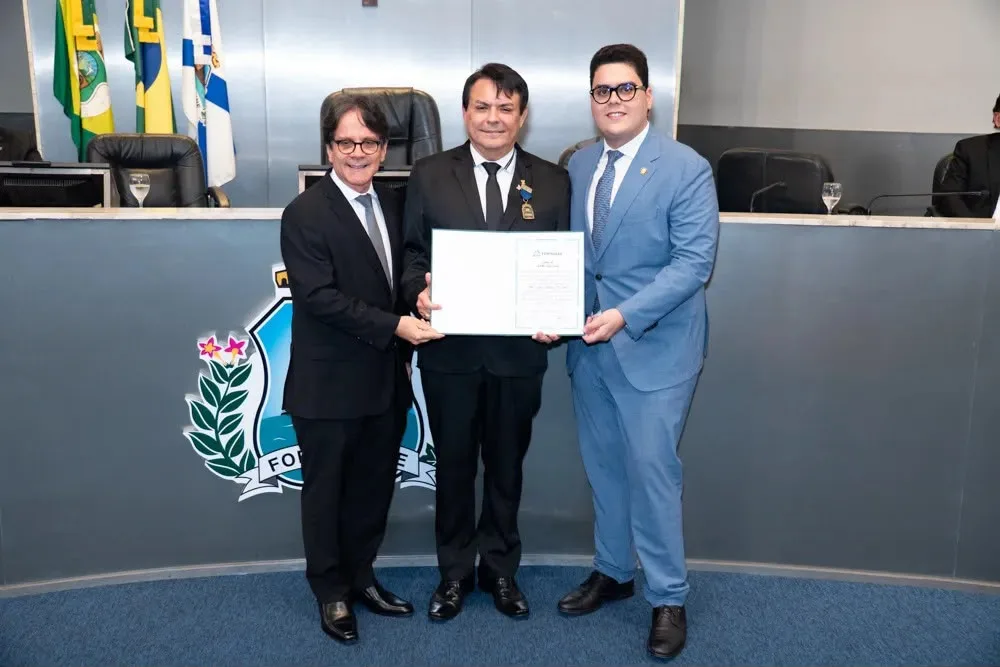 Mega Imóveis é homenageada na Câmara Municipal de Fortaleza