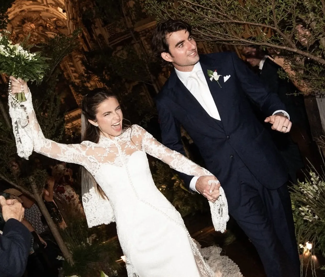 Giulia Be abre álbum de casamento com Conor Kennedy