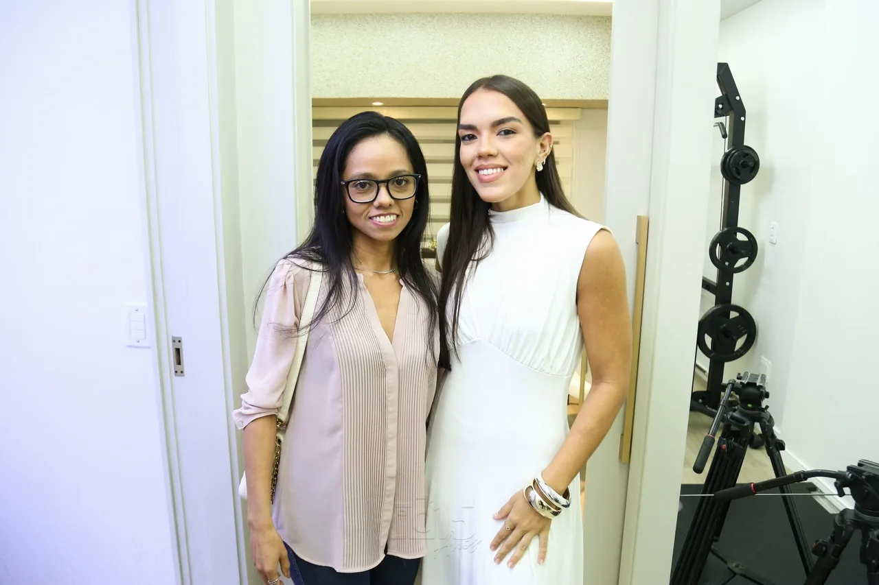 Aline Bastos e Maria Eduarda Rodrigues