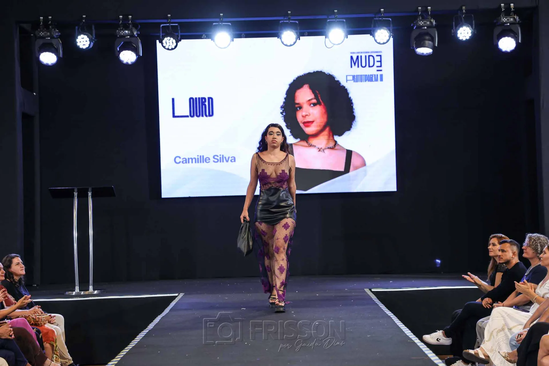 Desfila Moda UNIFOR