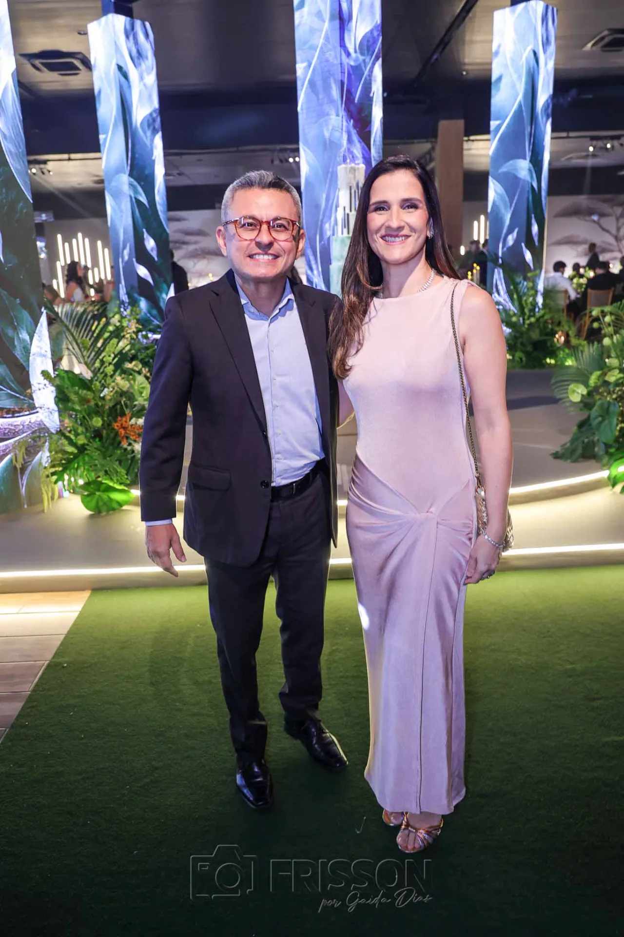 Adriano Muniz e Sabrina Lima 