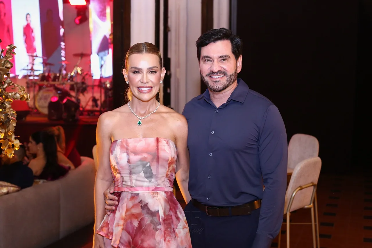 Ana Paula Estevam e George Soares