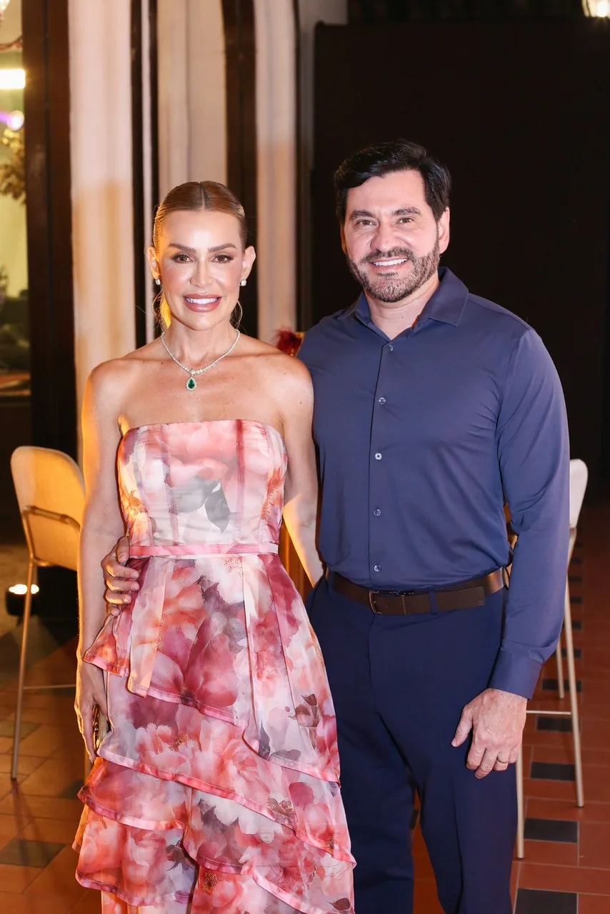 Ana Paula Estevam e George Soares 