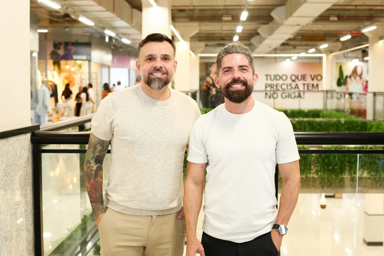 Apoena Afonso e Paulo Pinheiro
