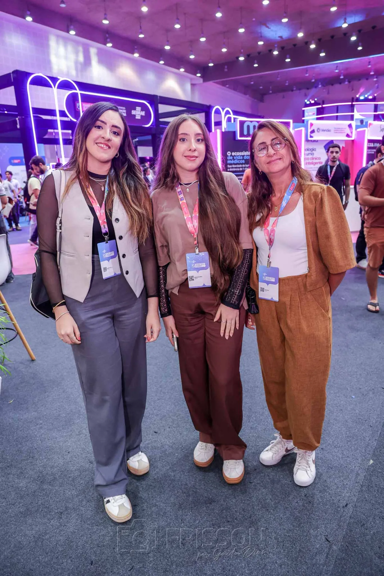 Amanda, Maria Eduarda e Nara Guedes
