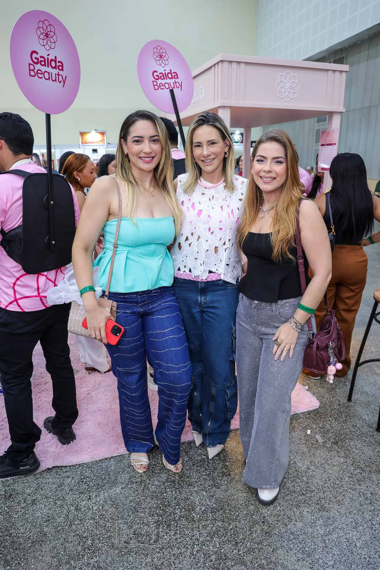 Ada Ingrid, Gaída Dias e Nayadini Dias
