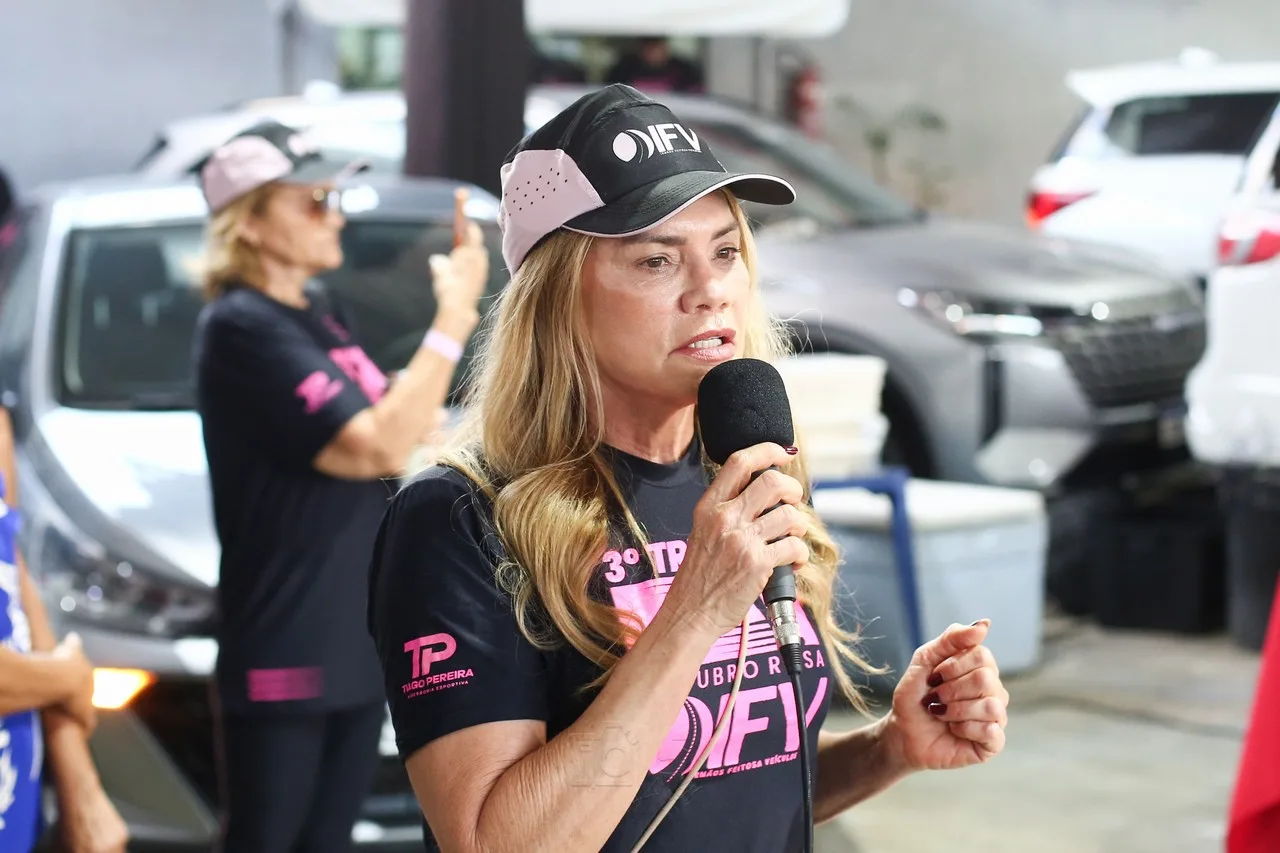 Ana Feitosa 
