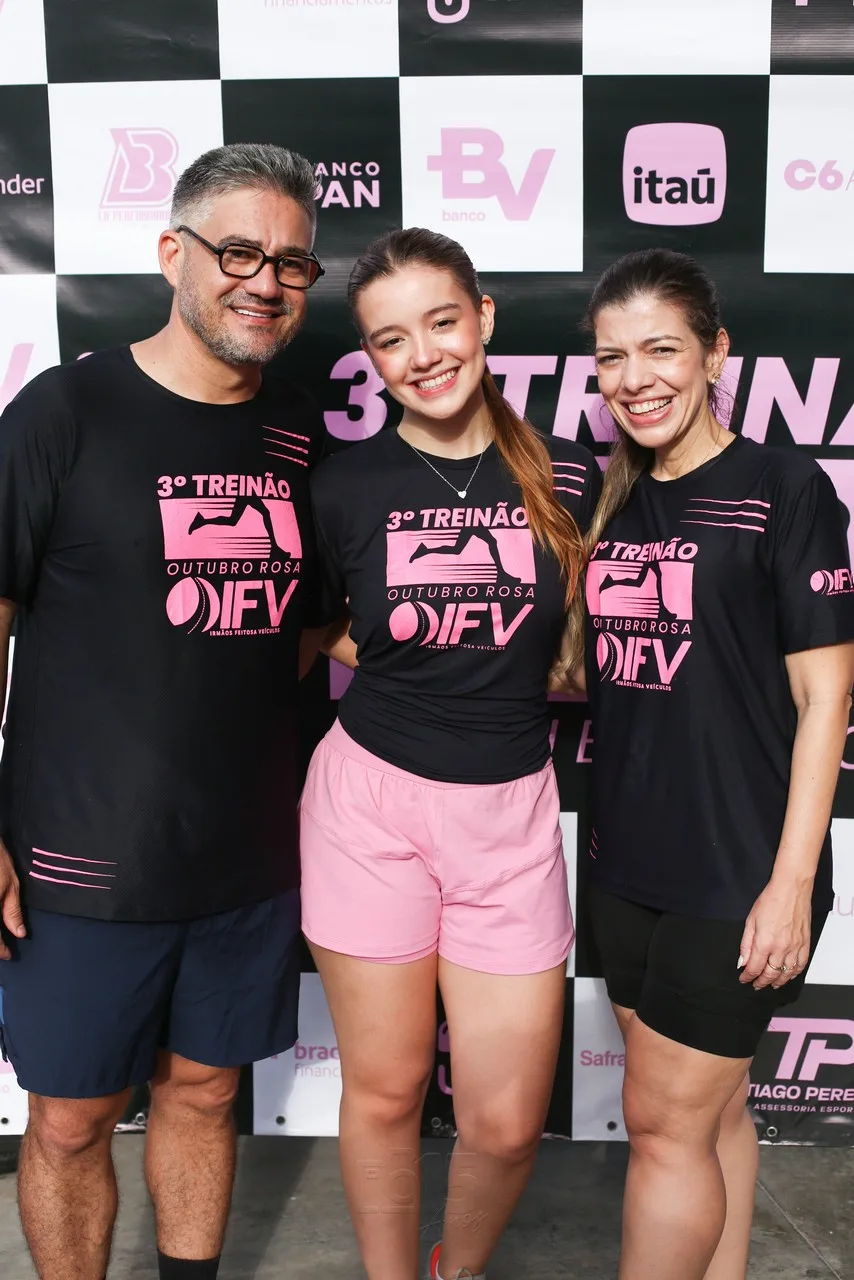 Augusto Medeiros, Lívia e Luana Santiago