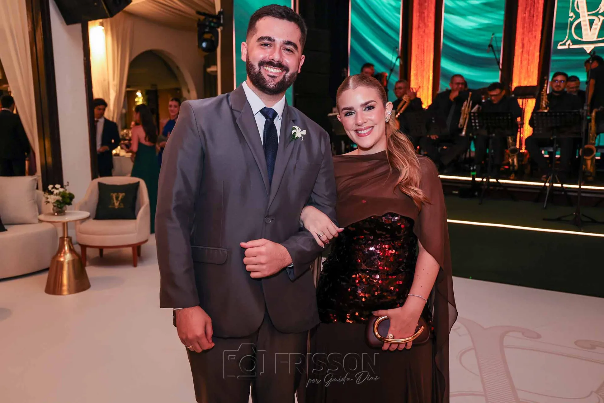 Artur Queiroz e Leticia Farias