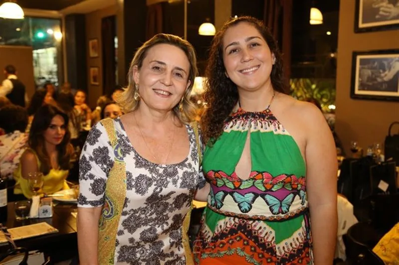 Maria Tereza Teles e Thabata Teles