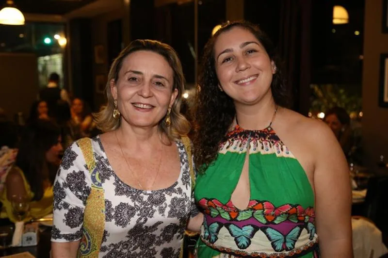 Maria Tereza Telles e Thabata Telles