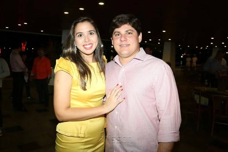 Eline Freire e Elias Valberto