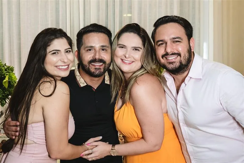 Talita Parente, Júlio Alves, Edivanda Parente e Jordan Pimentel