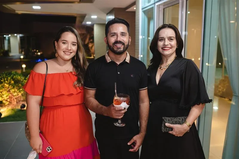 Ana Paula Freire, Júlio Alves e Lia Freire