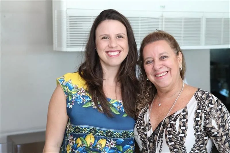 Ana Melia Pinheiro e Briscia Carvalho