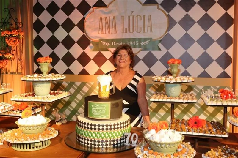 Ana Lúcia Mota