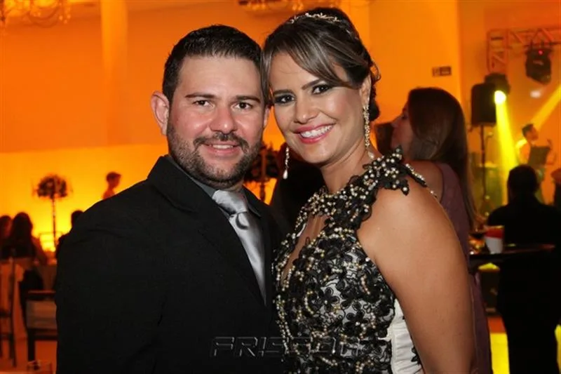 Adriano Ribeiro e Gisele Notine