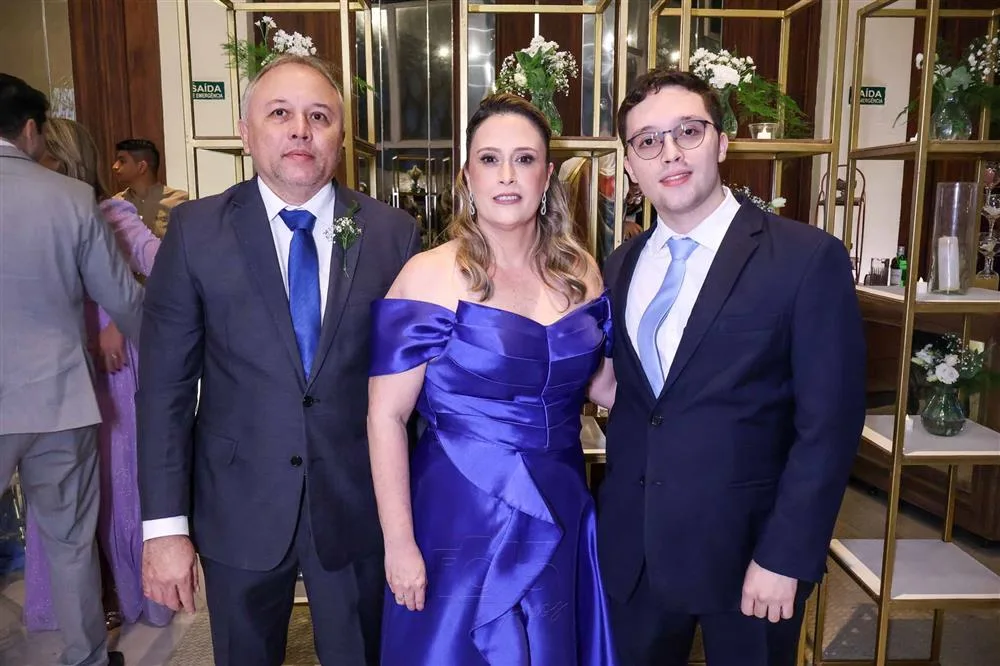 Adriano Araújo, Alessa e Arthur Camilo