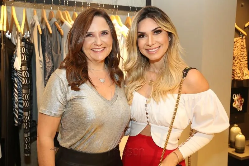 Andréa Araújo e Karine Sales