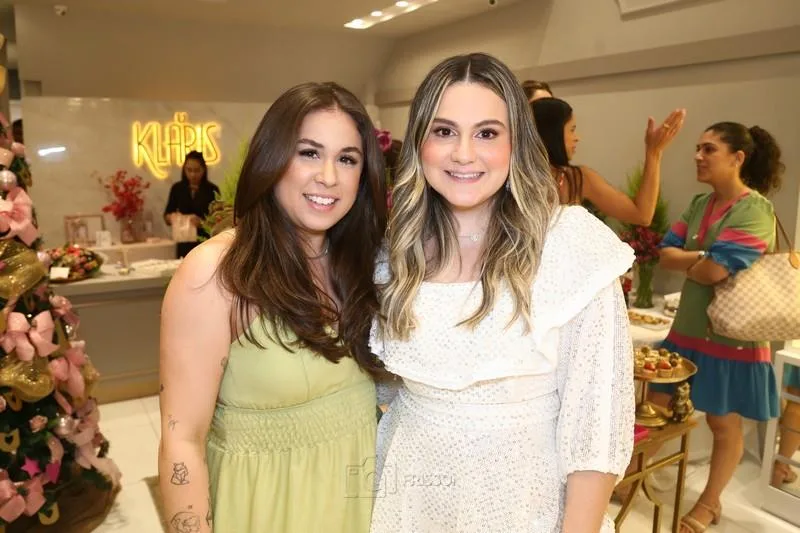 Alexia Cartaxo e Karla Benevides