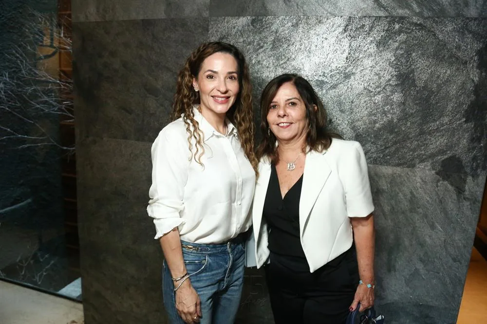 Carol Ribeiro e Dayse Tavares