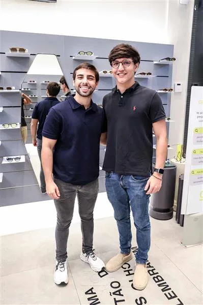 Adriano Ferreira Gomes e Vitor Cavalcante