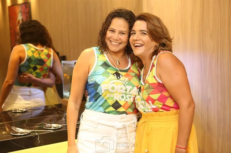 Cláudia Cordeiro e Leomar Feitosa