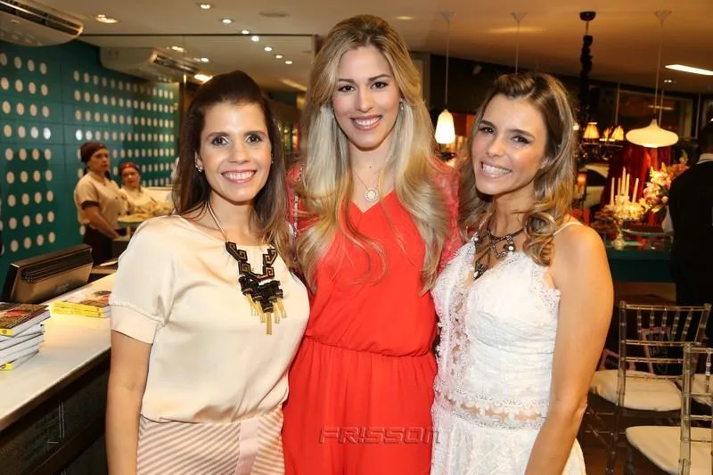 Cláudia, Sarah e Liliana Diniz
